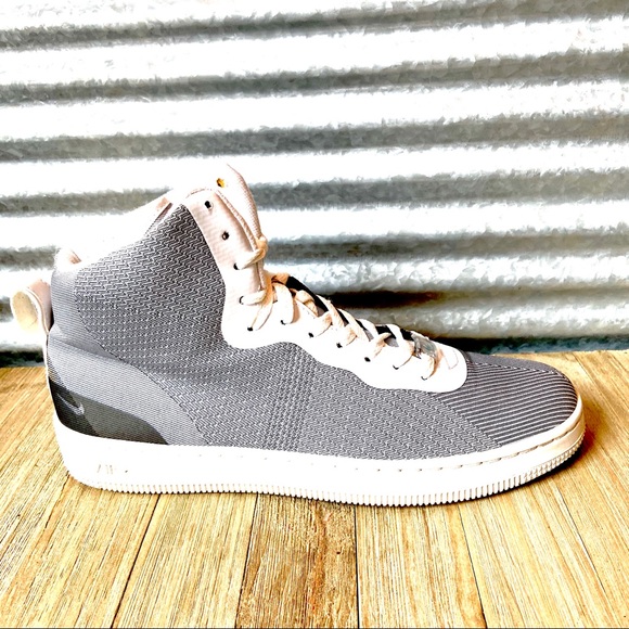 Nike Other - Nike Air Men’s Gray Hi-Top Athletic Shoe, Size 8.5